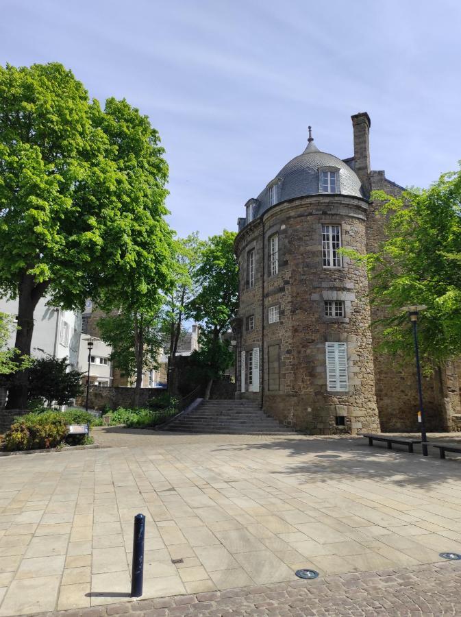 Bed and Breakfast Aux Trois Palmiers Saint-Brieuc Exterior foto