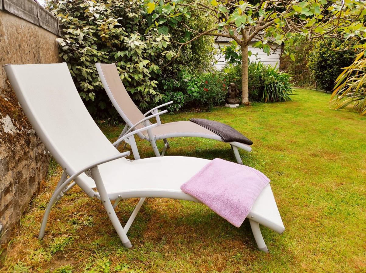 Bed and Breakfast Aux Trois Palmiers Saint-Brieuc Exterior foto