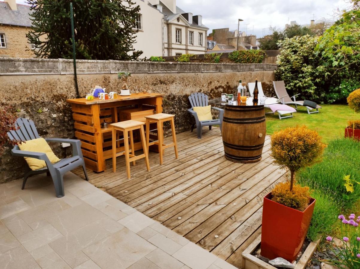 Bed and Breakfast Aux Trois Palmiers Saint-Brieuc Exterior foto